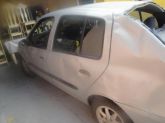 Renault Clio sucata para vender em peças usadas