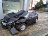 Mazda sucata para vender em peças usadas